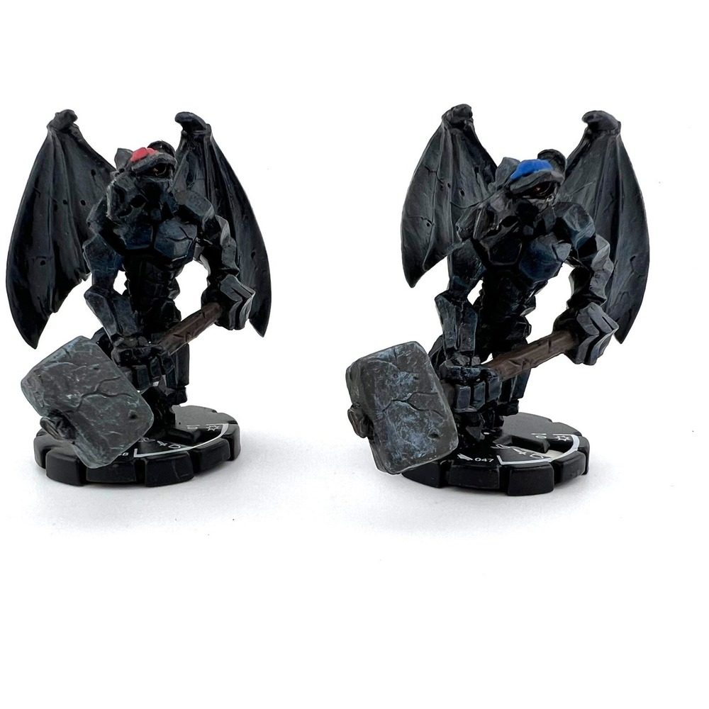HorrorClix Vurgoyle Mini Figure Lot Red Blue 2003‎ WizKids Spinning Bases Vtg